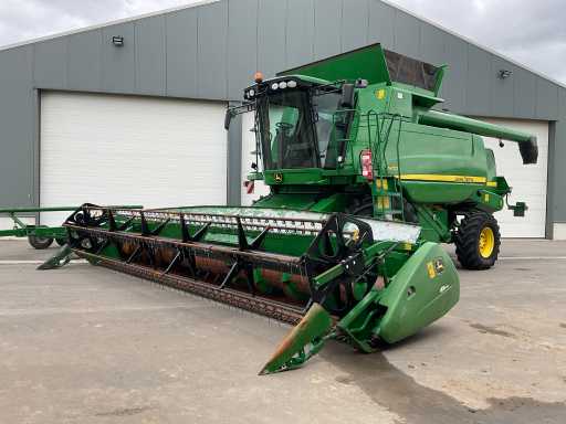 2009 John Deere T670 Maaidorser