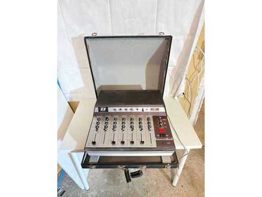 Dynacord Eminent 100 Solid State Mixer Mischpult