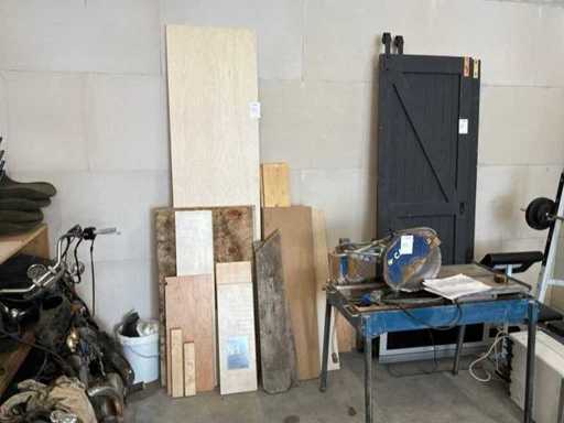 Molto legno da costruzione