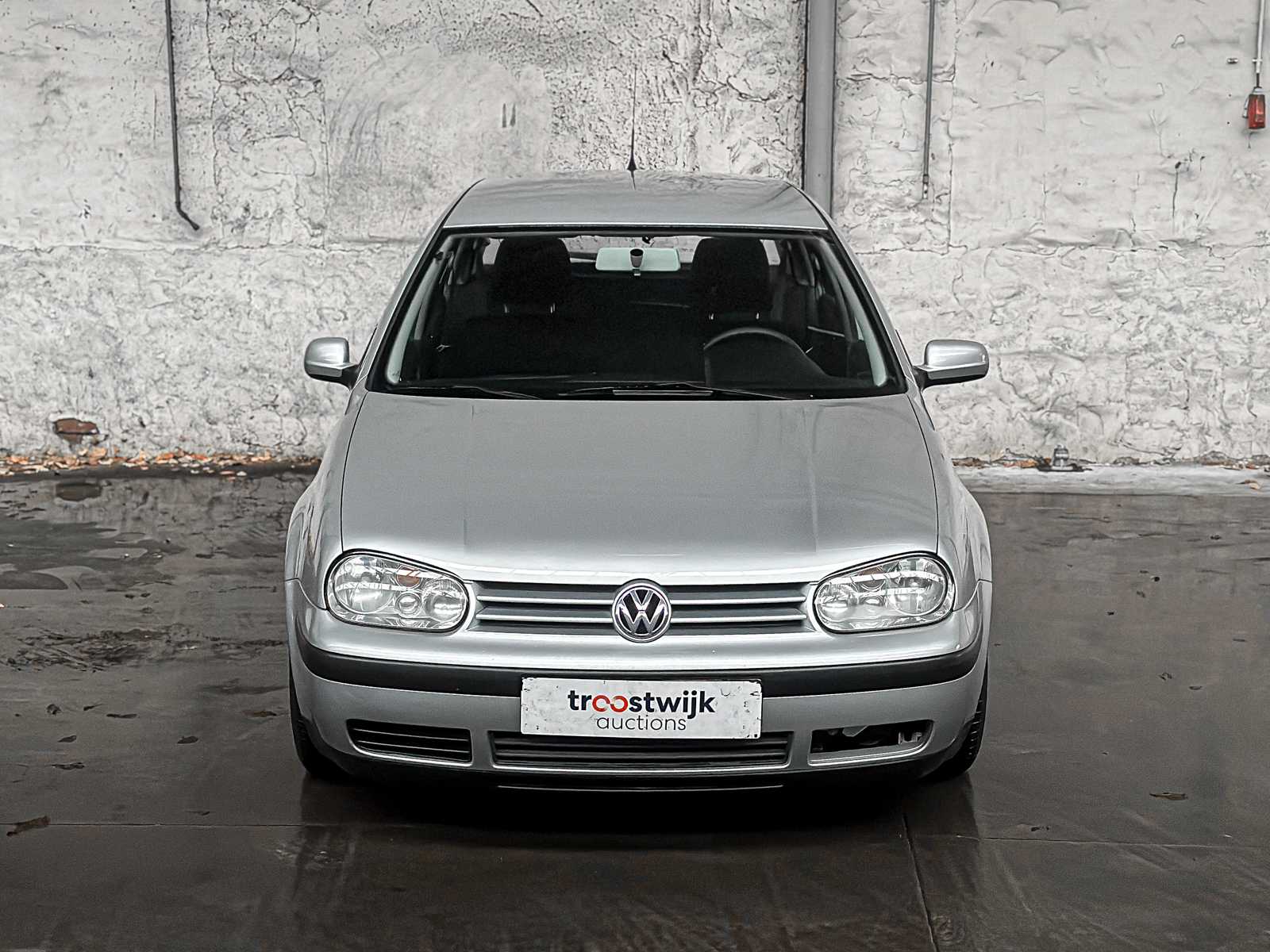 Volkswagen Golf 1,6 Trendline 101 PS 2001 AUTOMATIK, 23 PS-FX