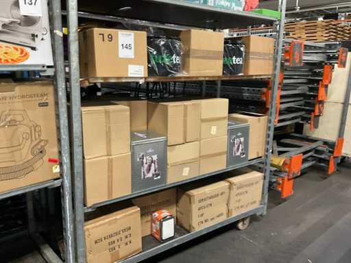 Partij opbergblikken en servethouders