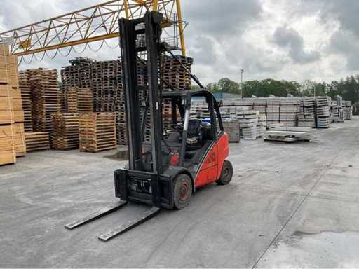 Wózek widłowy Linde H35 T z 2010 roku