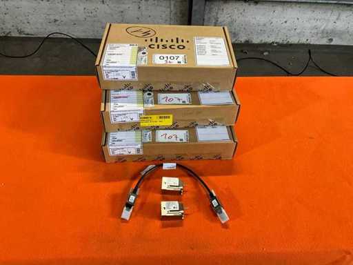 Cisco C9200L Stack Kit = Stack Module (3x)