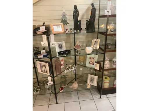 Divers objets décoratifs et cadeaux