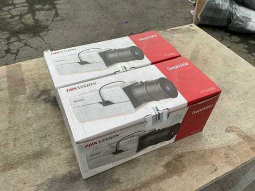HIKVISION iDS-2CD7086G0-AP Surveillance Cameras (2x)