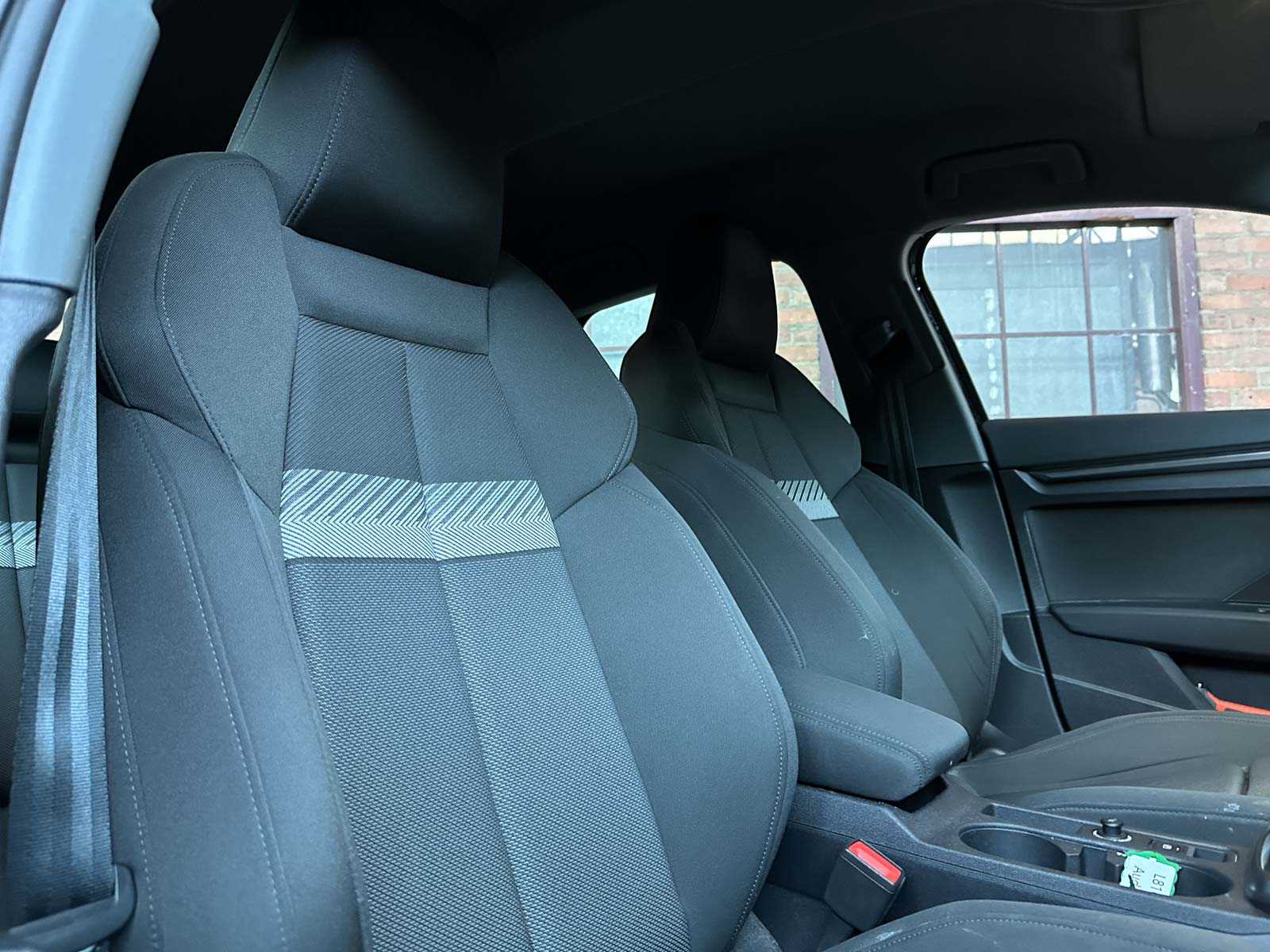 Audi A3 Sportback 35 TFSI Business Edition S Tronic 150pk 2021 (Origineel-NL + 1e Eigenaar), L-816-PG