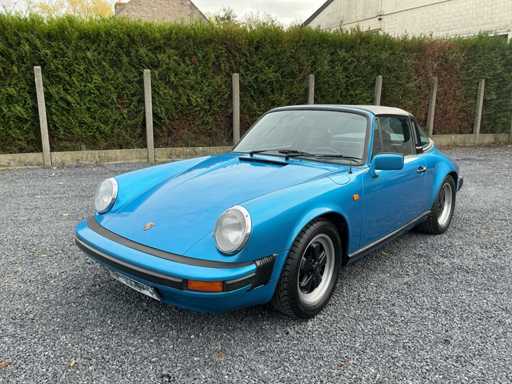 Porsche 911SC Targa Classic Car