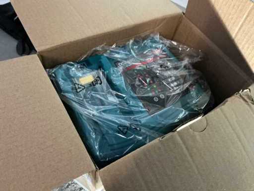 Chargeur de piles Makita DC24SC (2x)