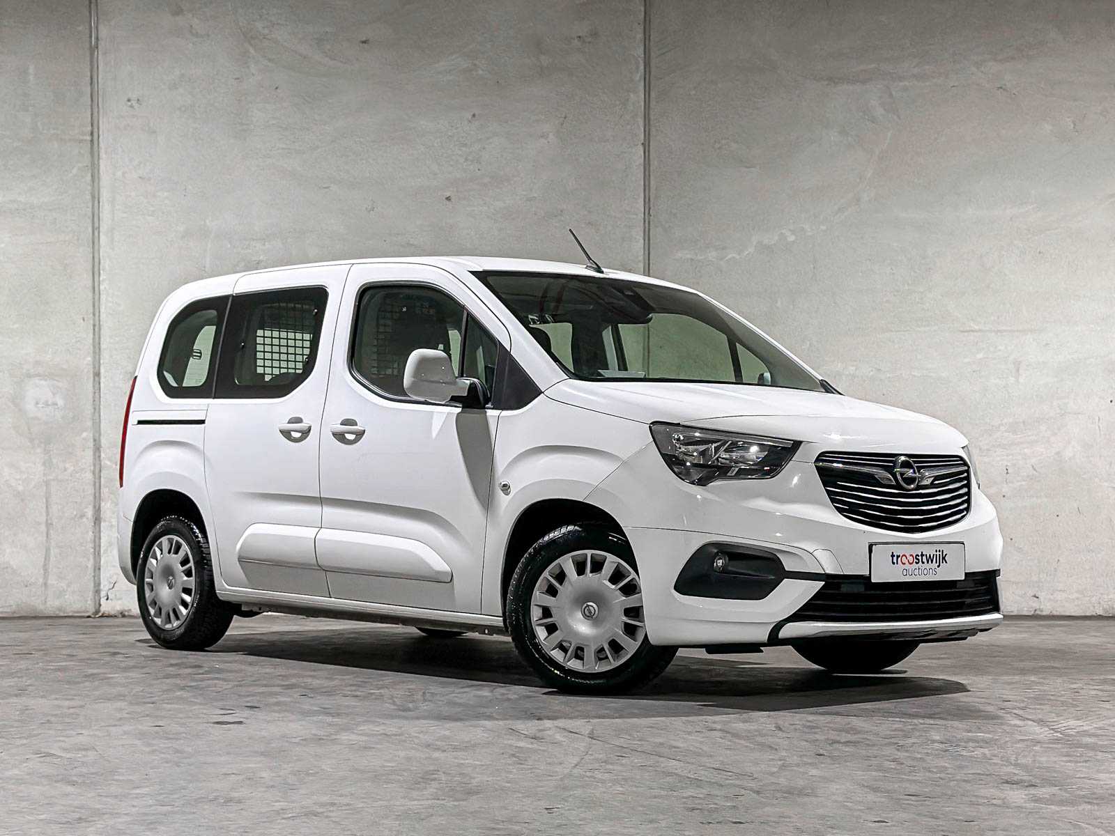 Opel Combo Tour 1.5 CDTI L1H1 Edition 129pk 2021 (Origineel-NL+1e eigenaar), K-030-JR 