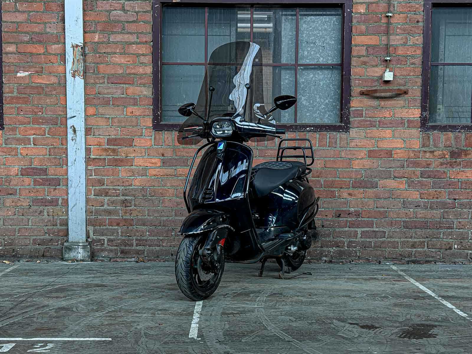 Piaggio Vespa Sprint 4T 2015, DDG-75-V Scooter