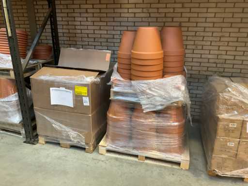 Lot de pots de fleurs en redstone