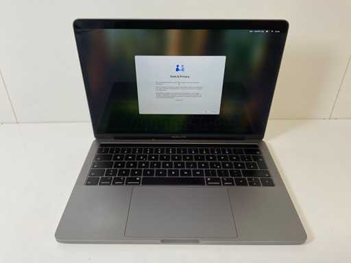 Apple MacBook Pro 13.3", Core(TM) i7 8th Gen, 16 GB RAM, 256 GB NVMe Laptop