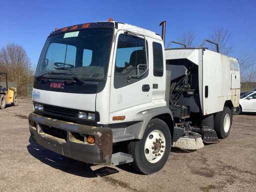 2008 GMC T 7500 Samobieżny trałowiec