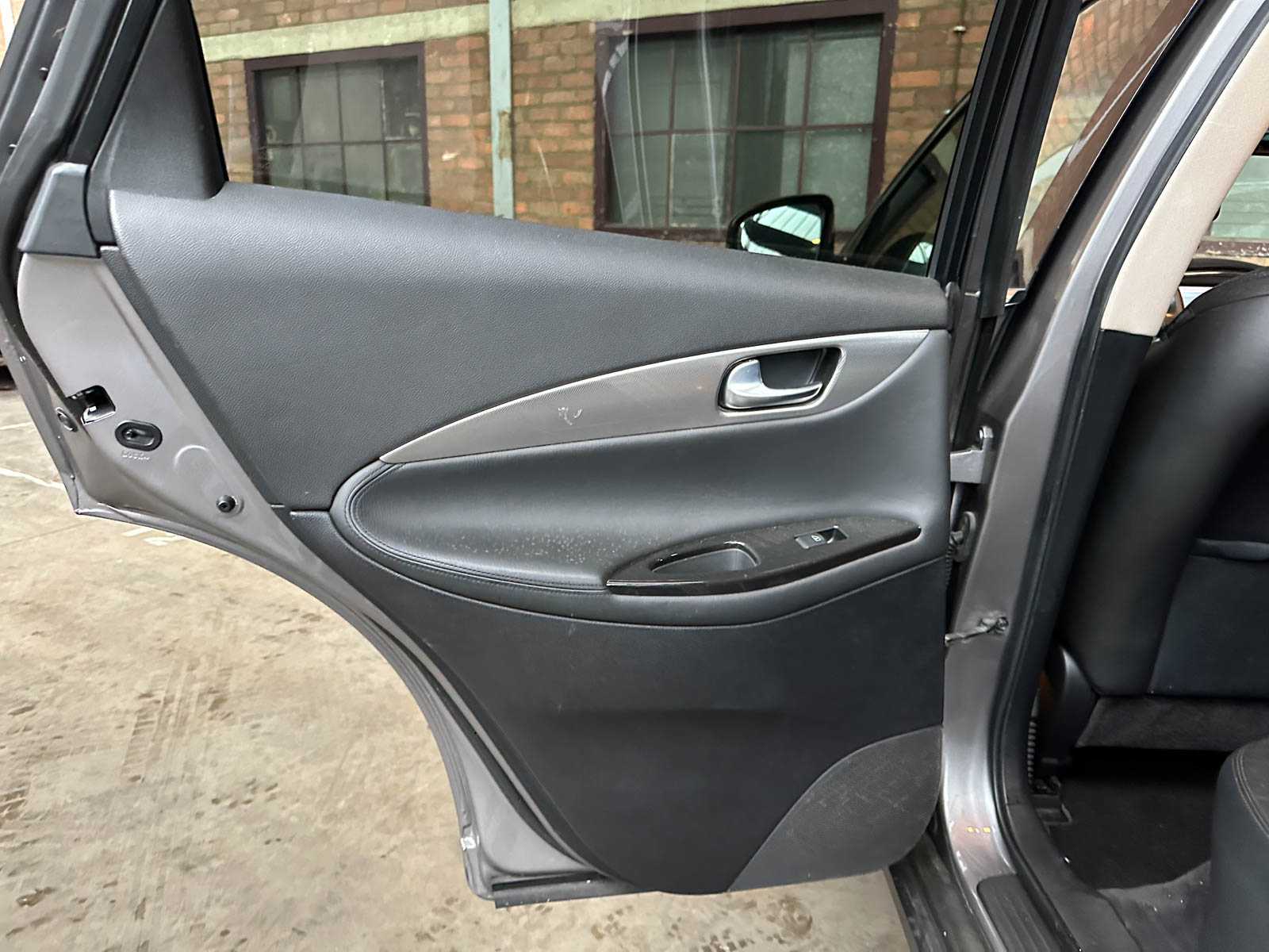 Infiniti EX 37 GT 3.7 V6 AWD 320pk 2009, 06-HPG-4 Youngtimer