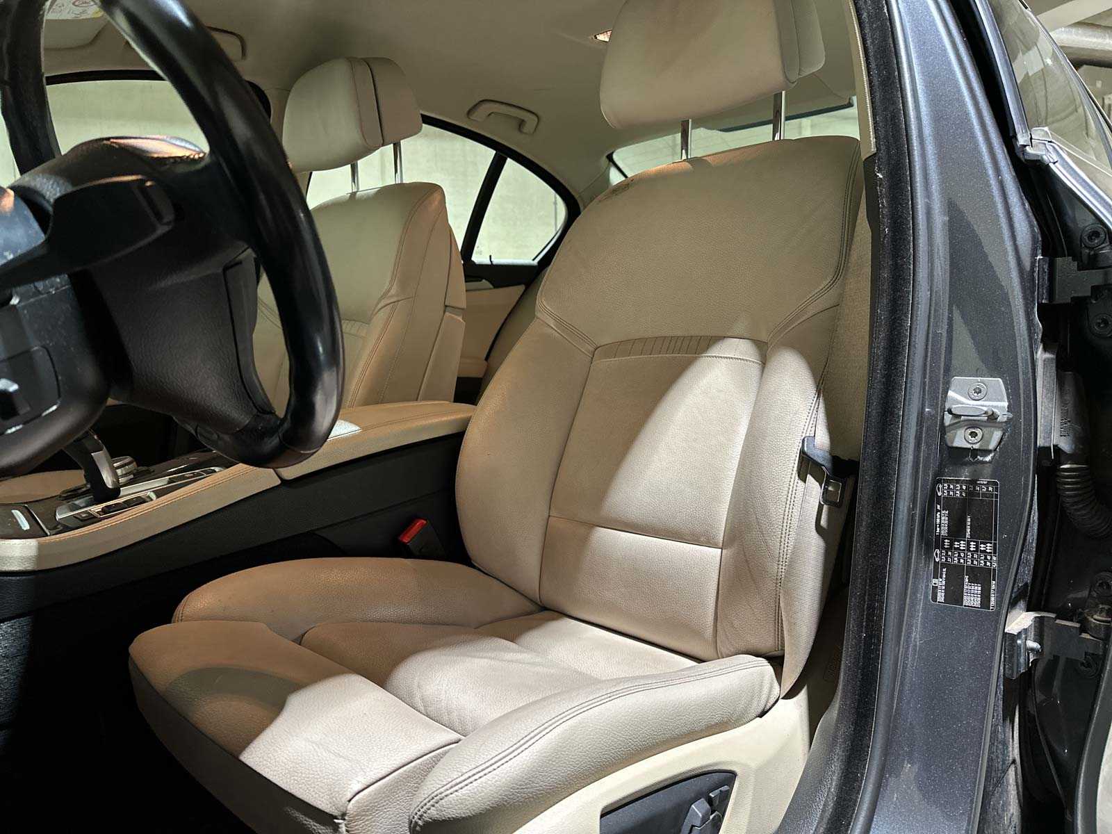 BMW 520i Luxury Edition 5-serie 181pk 2017 (Origineel-NL), NP-432-L