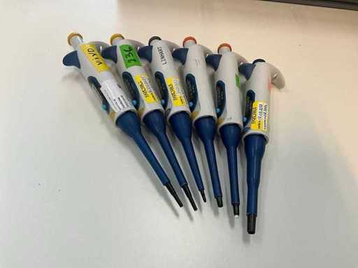 BIOHIT Pipettes (6x)