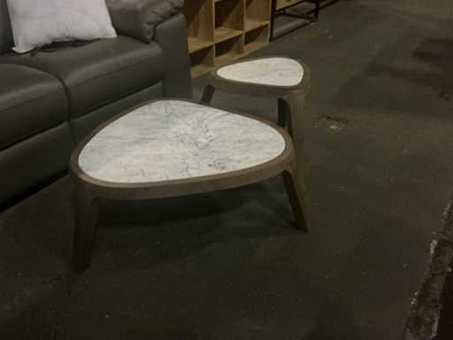 Coffee table set