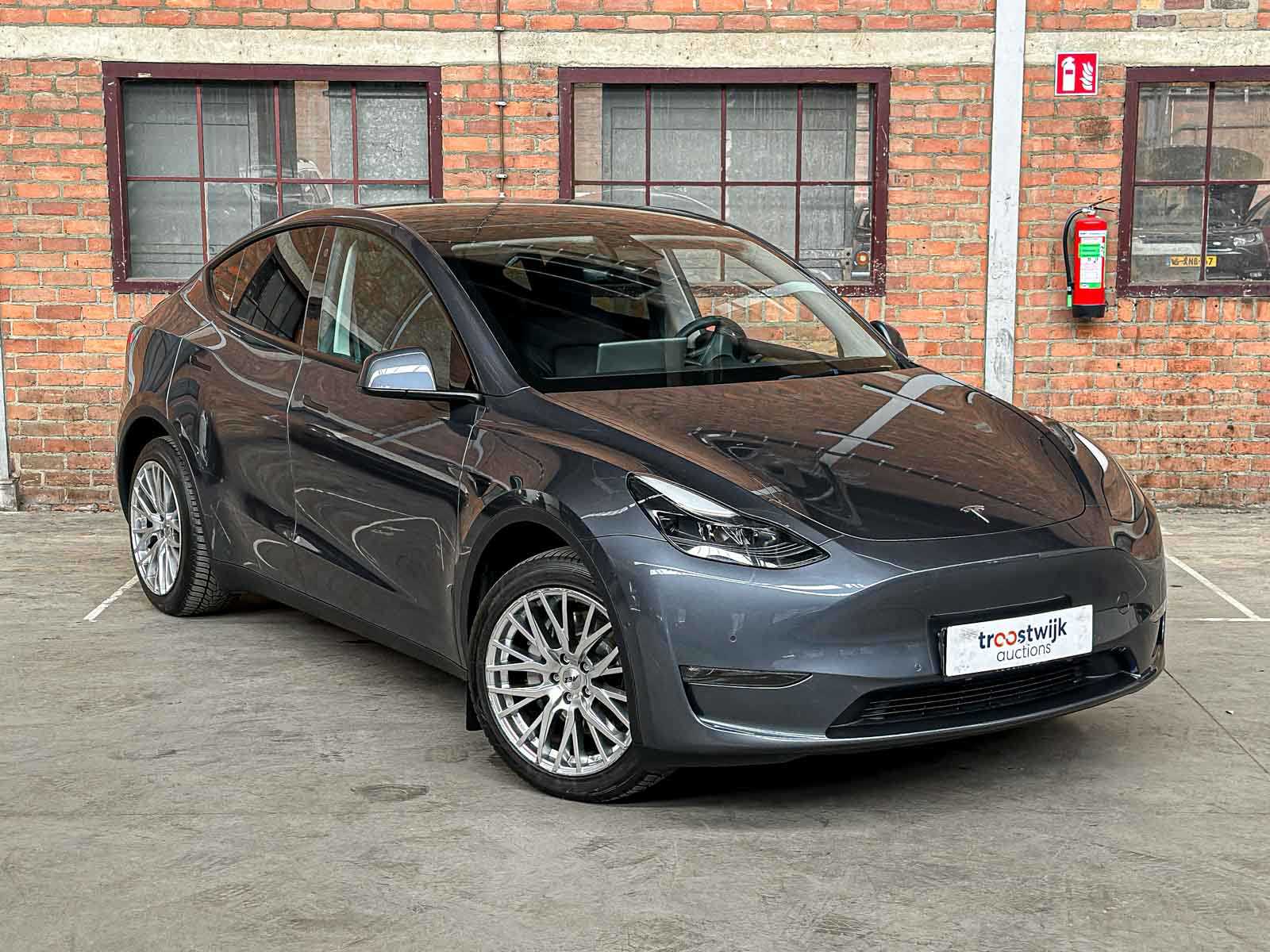 Tesla Model Y Max Range AWD 345pk 2022