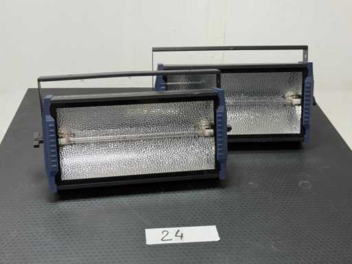 Showtec - 2017 - Titan Strob - Projectoren (2x)