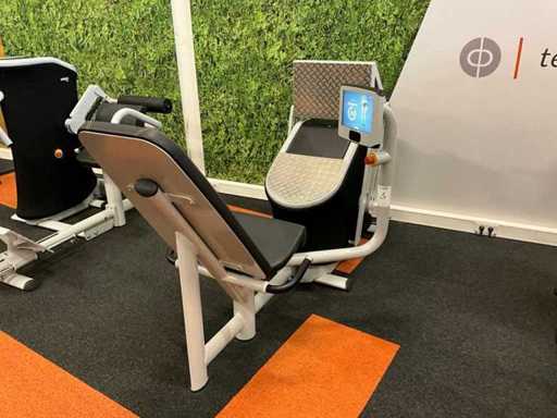2018 eGym Leg Press