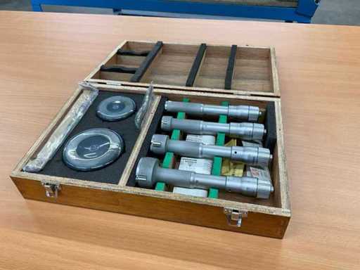 Mitutoyo 368-992 Three-point indoor micrometer SET (4x) New in wooden box.