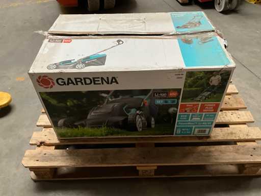 Gardena Powermax Li-40/41 Akku-Rasenmäher