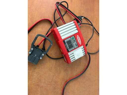 INVERTOR ACTIV FRONIUS 2040 FRONIUS - INVERTOR ACTIV 2040 - Încărcătoare de baterii