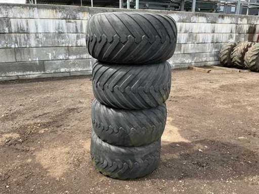 4X Trelleborg 400 R15.5 Band, wiel en velg
