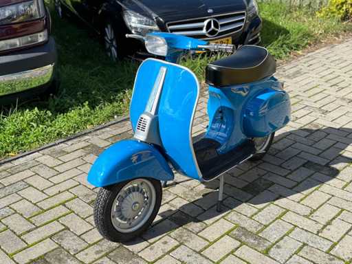Vespa 50 Special
