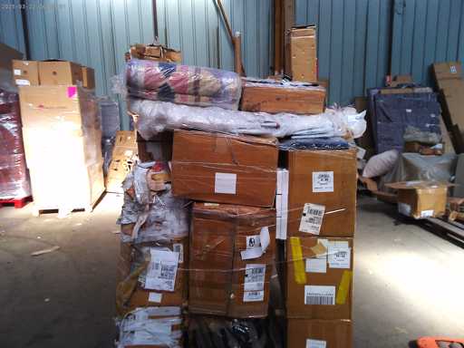 Pallet of 40 items customer return amazon grade C