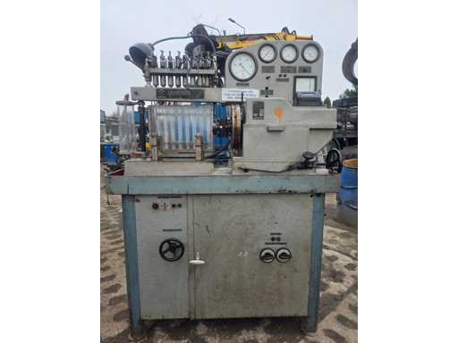 SPOLNOTA KRAKOW - PW-1 - Test bench for injection pumps - 1972