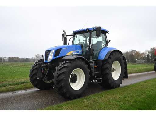 New Holland - 2011 - T7070 - Tractor agricol cu tracțiune integrală