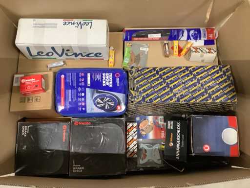 Pallet Auto-Onderdelen