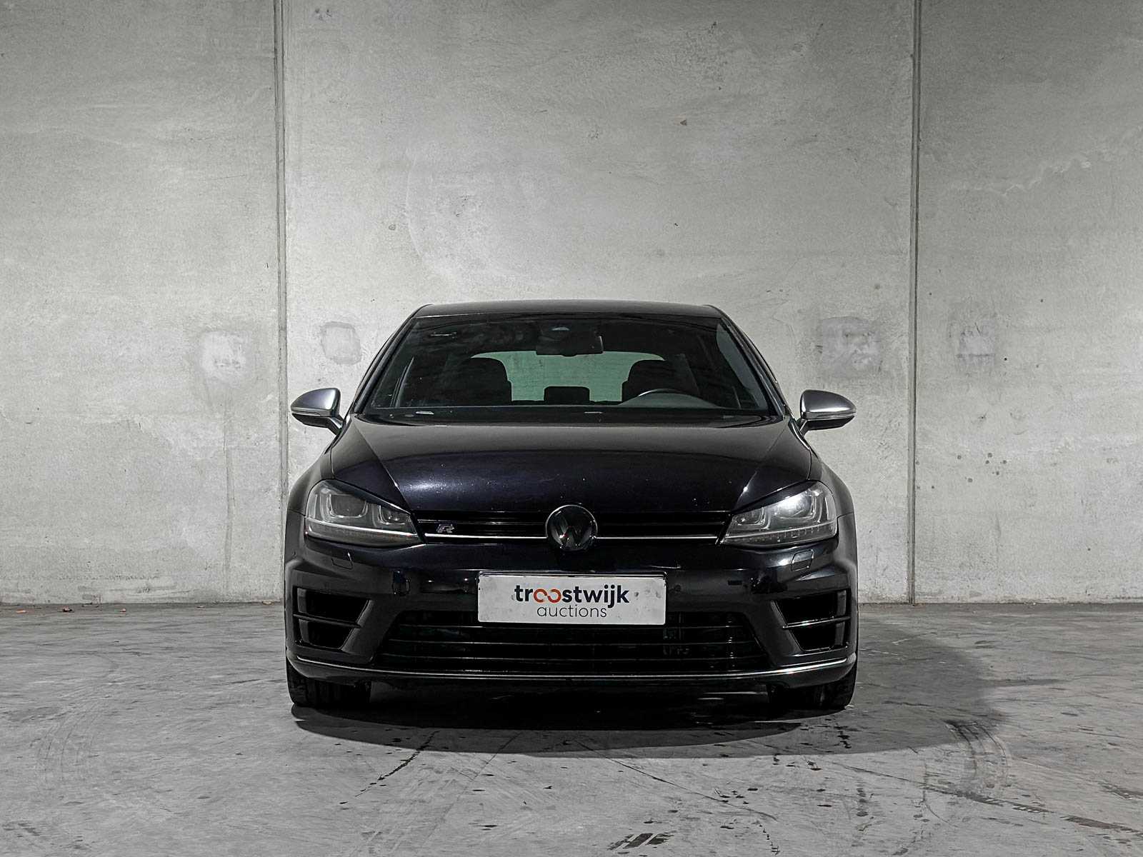 Volkswagen Golf 2.0 TSI R 4Motion 300pk 2015, P-916-RV