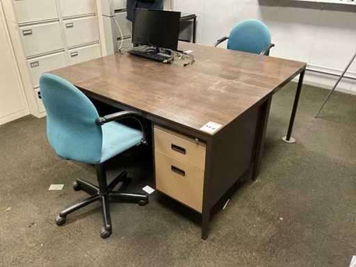 Bureauset (2x) en diverse archiefkasten