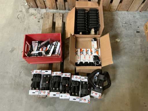 Axa Fietssloten en accessoires (40x)