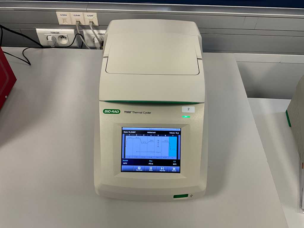2017 Bio-Rad T100 Thermal Cycler PCR Thermal Cycler
