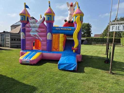 JB-inflatables Wonderland Springkasteel