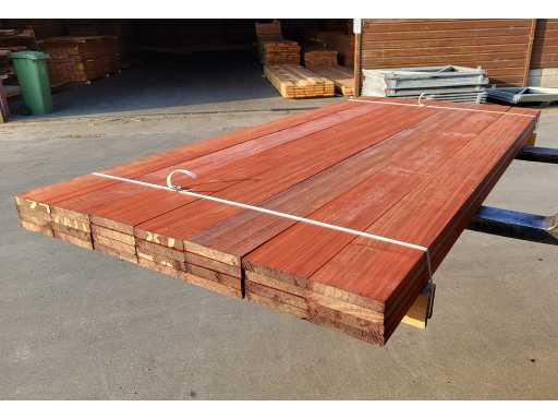 28 x PADOUK planken 21 x 140mm, lengte 215cm ( 8.4m2 )