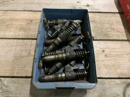 Cummins 4026222 Cummins QSM Injector (6x)