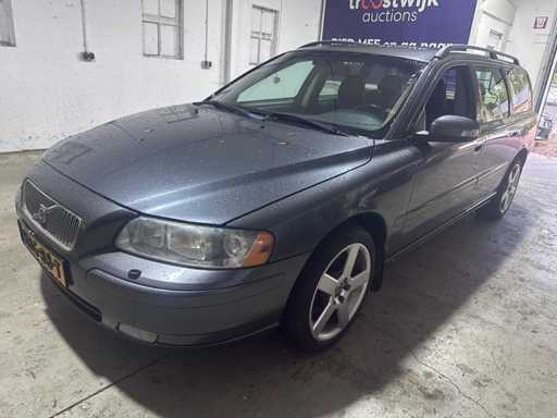 Volvo - V70 - 2,5 T AUTOMATIK - HBG-88-T