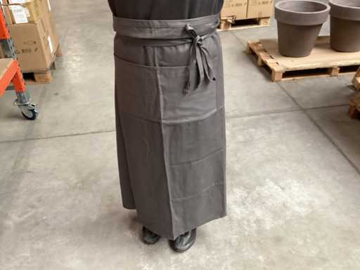 Plinth bar apron grey (17x)