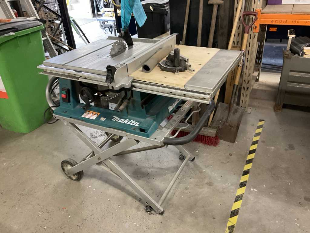 2006 Makita 2704 Zaagtafel