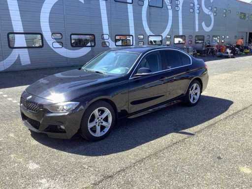 2014 BMW 330d Passenger Car