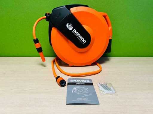 Daewoo - 2025 - DAPWHR30 - Automatische einziehbare Wasserrolle 30M