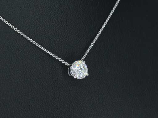 Weißgoldkette mit einem Diamanten von 0,70 Karat