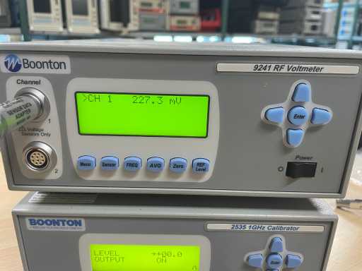 BOONTON - 9241 - Voltmeter