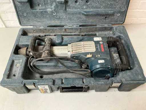 Młot dłutowy Bosch GSH 11 VC z 2016 roku