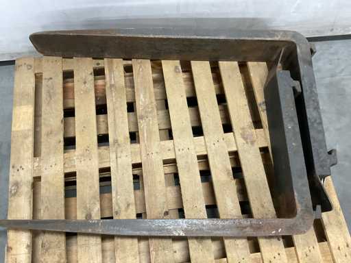 set of forklift forks 140x10000x50 MM