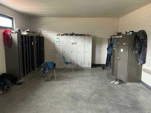 Verschiedene Schließschränke